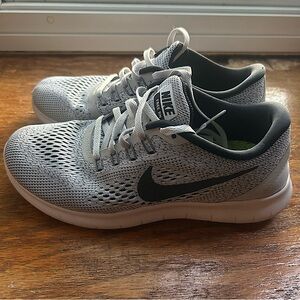 Nike RN Free size 7